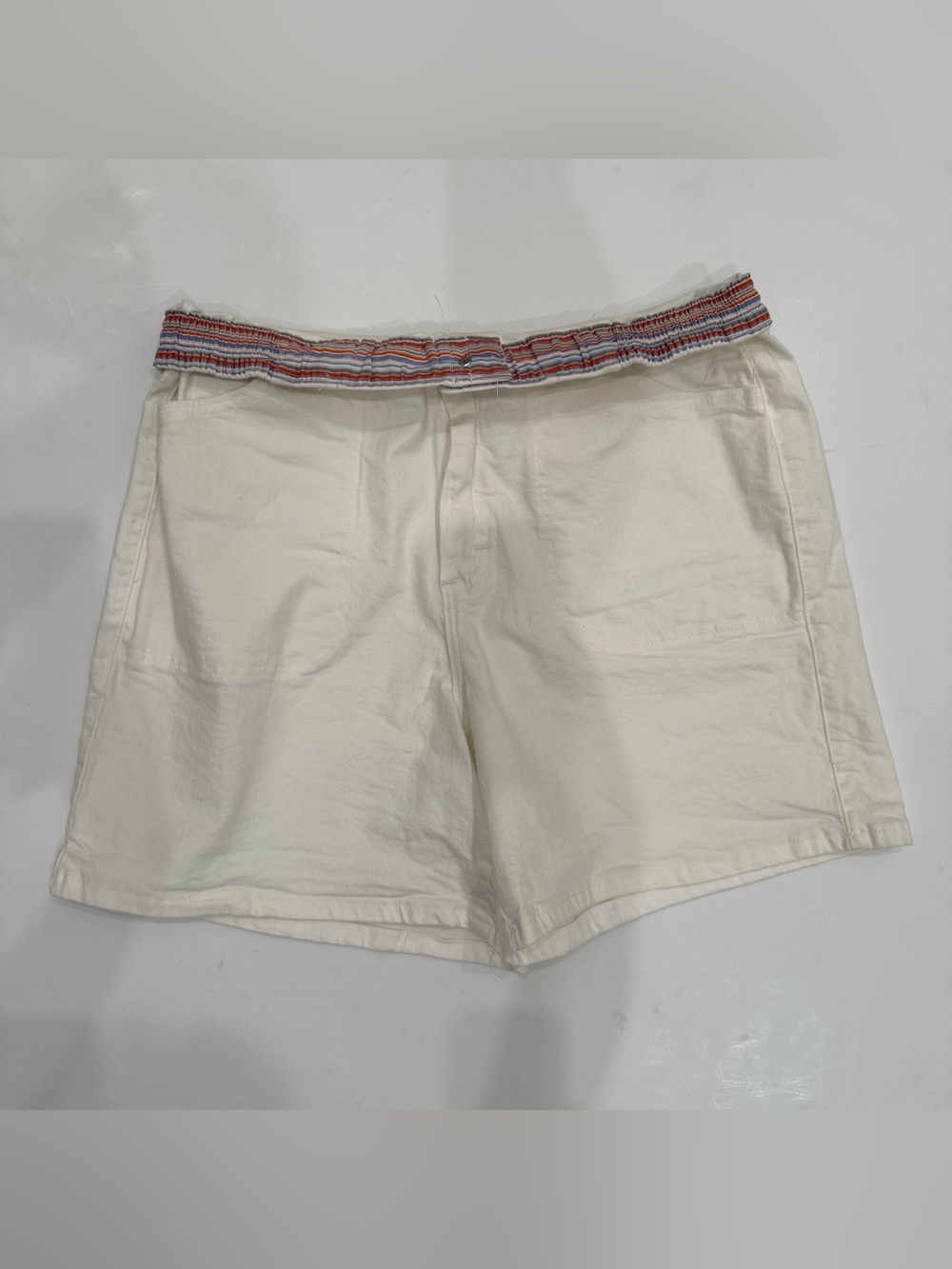 Lee White Women's Casual Shorts